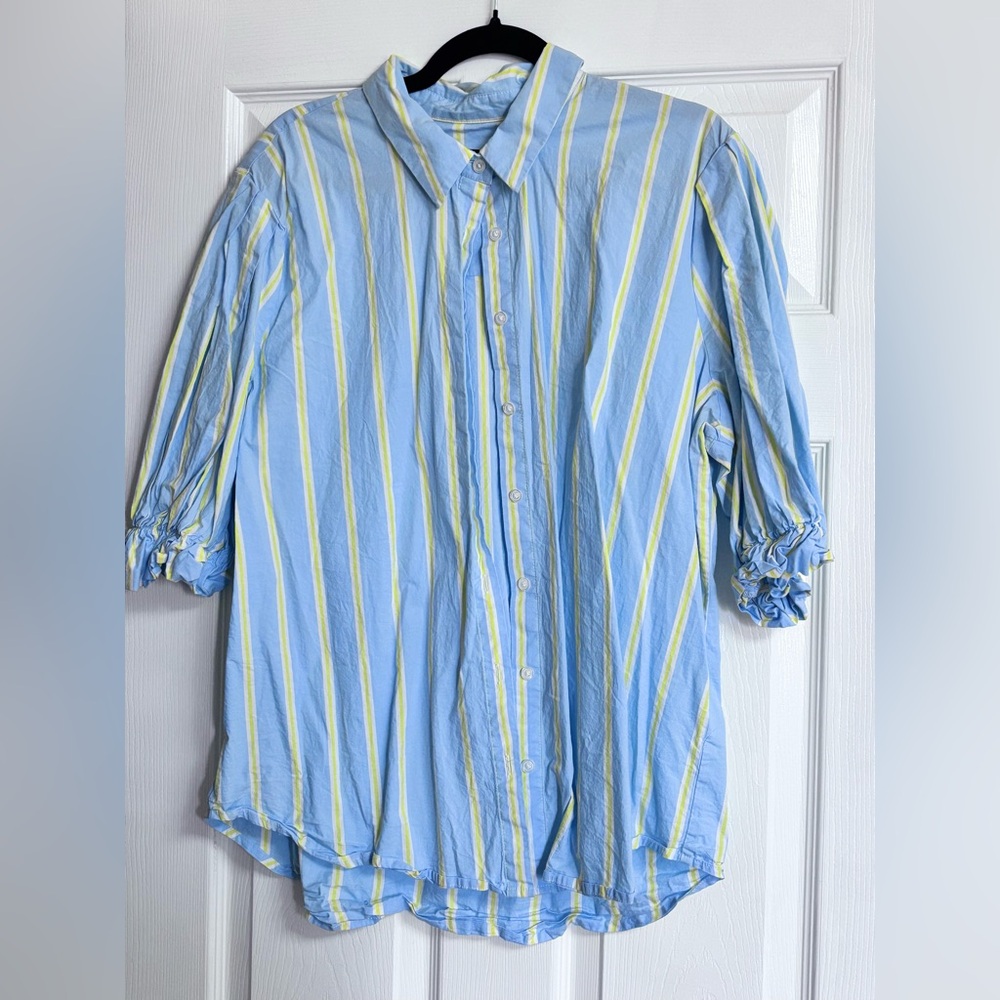 New York & Company Blue and Yellow Striped Women’s Button-Down Shirt size XL